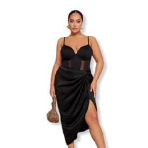 SHEIN BAE Plus Ruched Split Thigh Satin Skirt